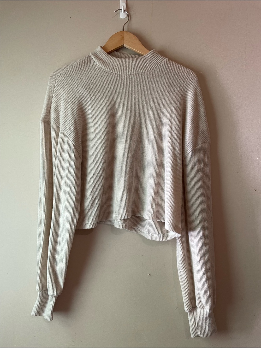 🐱 Rebel Sugar | Fuzzy Turtle Neck Sweater